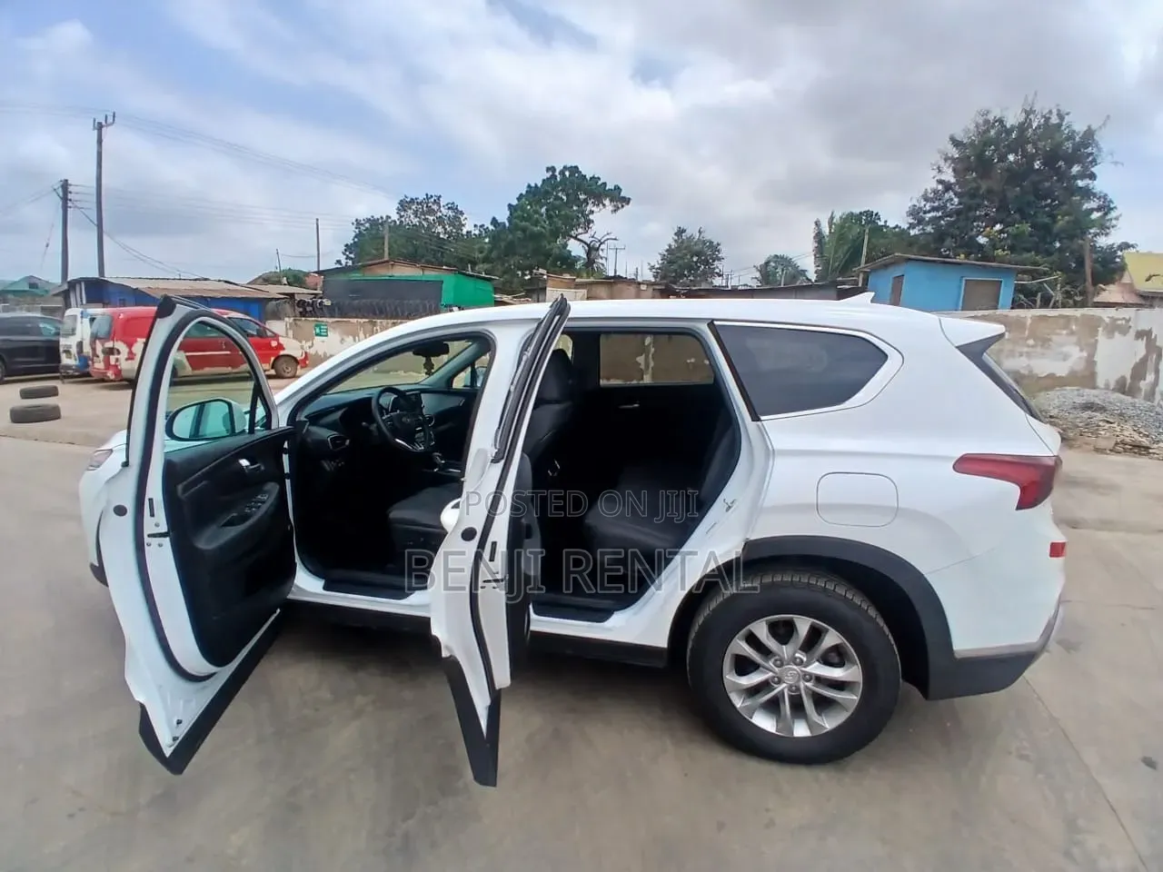 Hyundai Santafe for Rentals