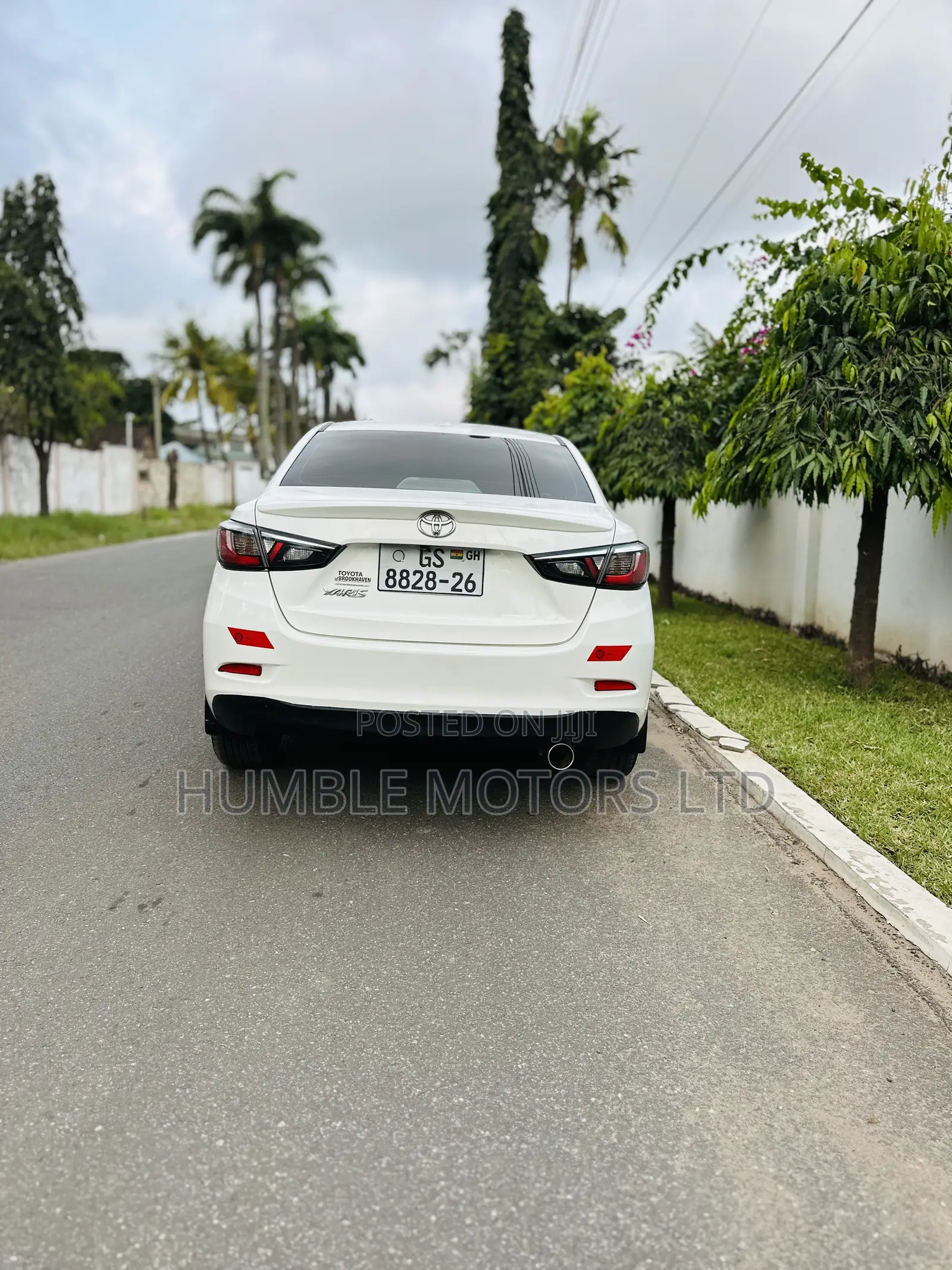 Toyota Corolla 2019 White
