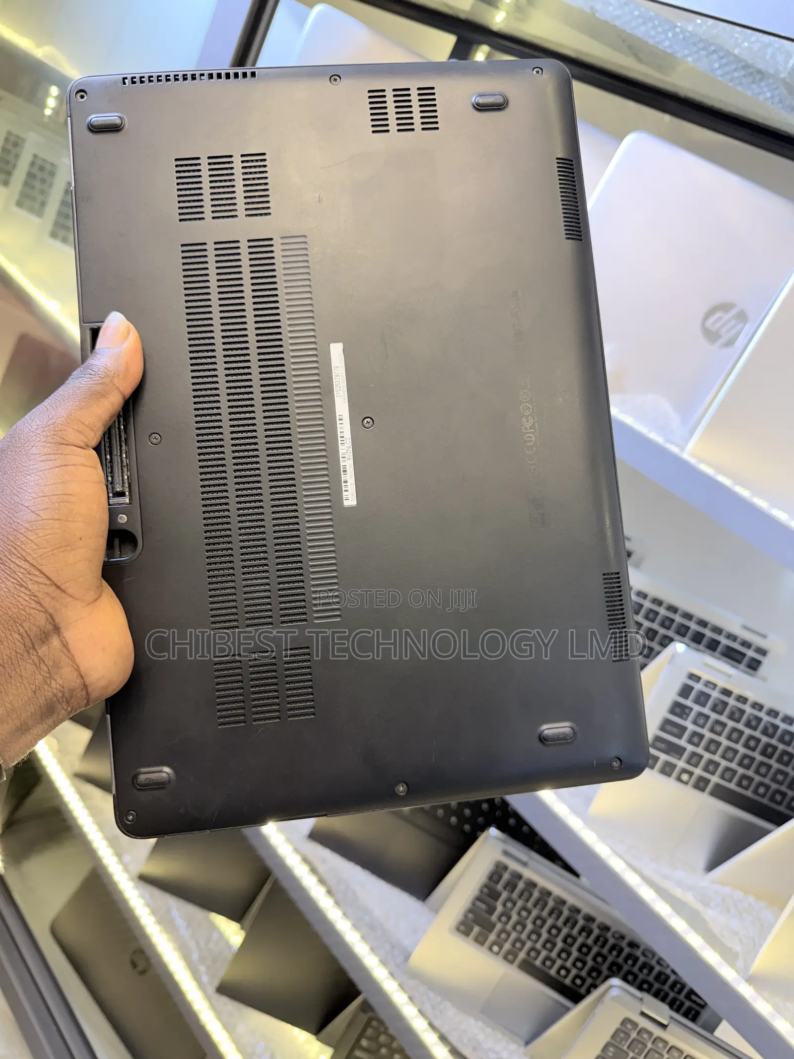 Laptop Dell Latitude 14 E7470 8GB Intel Core i7 SSD 256GB