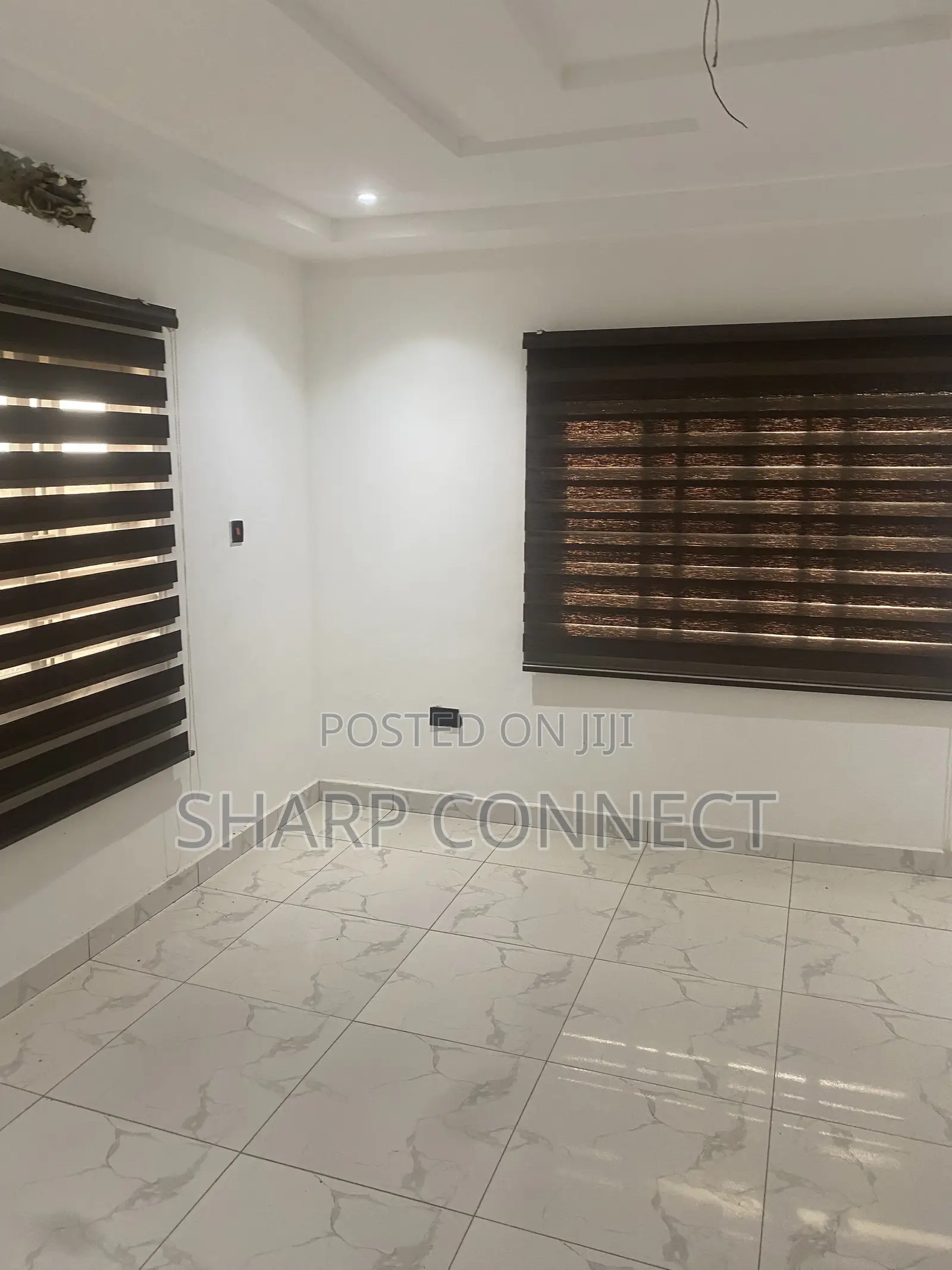 5bdrm Duplex in Sharp-Connect., Toll Booth for rent