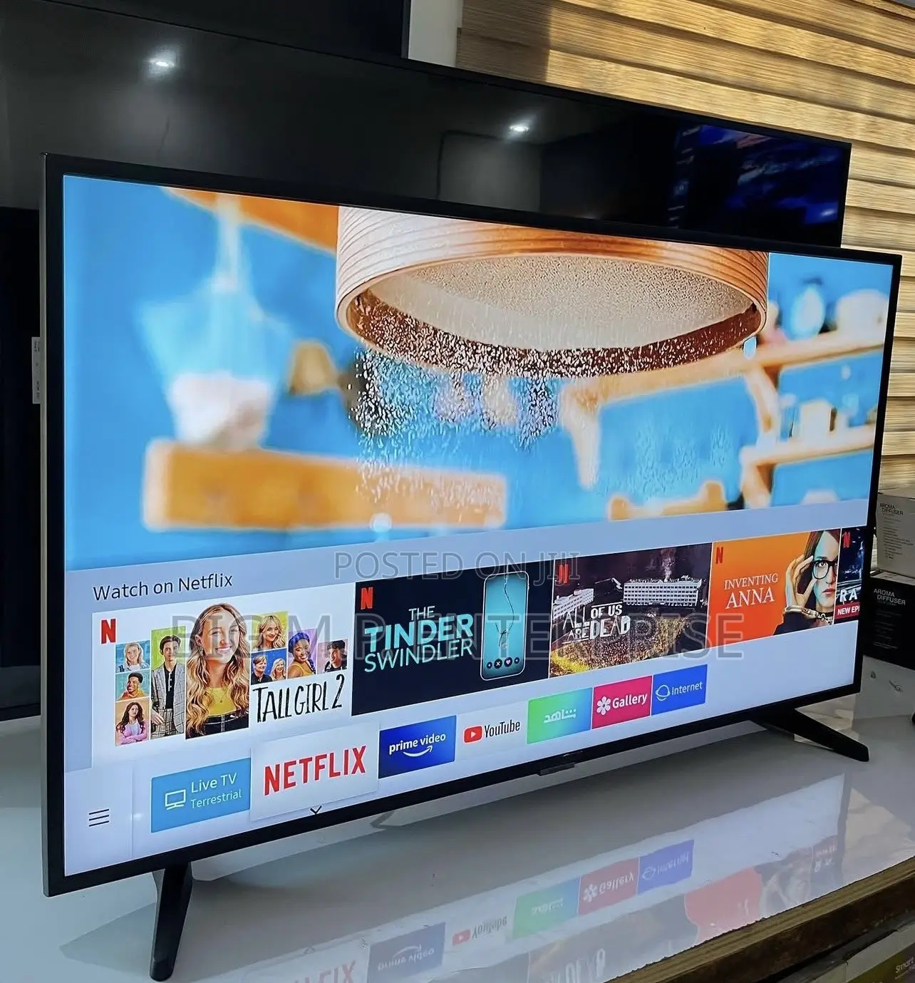Samsung 43 Inches Series 7. Smart Digital Satellite, UHD Display.