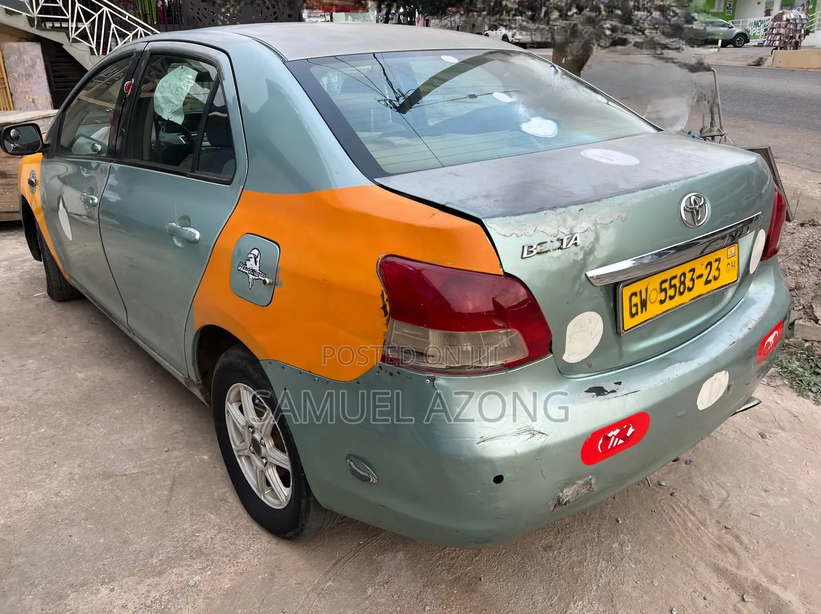 Toyota Belta 2011 Silver