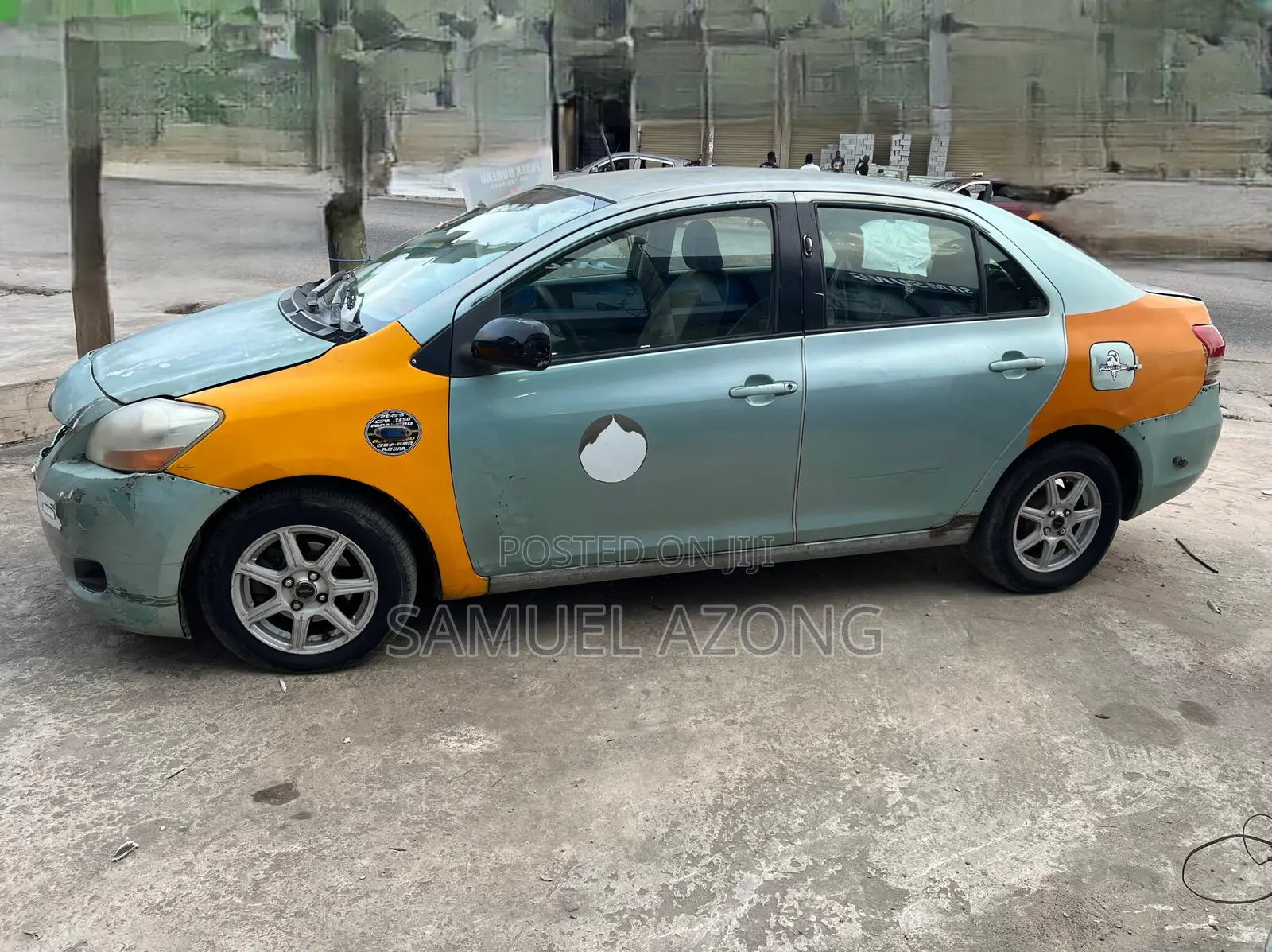 Toyota Belta 2011 Silver