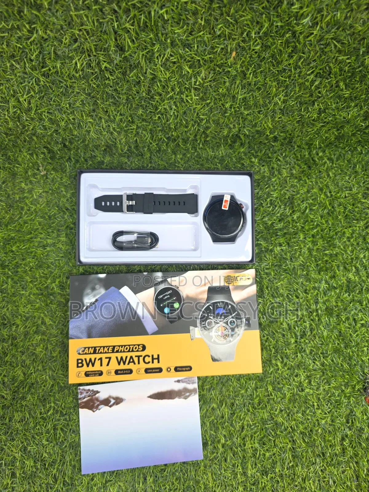 GW17 Smartwatch With Pop Up Camera and Sim Slot