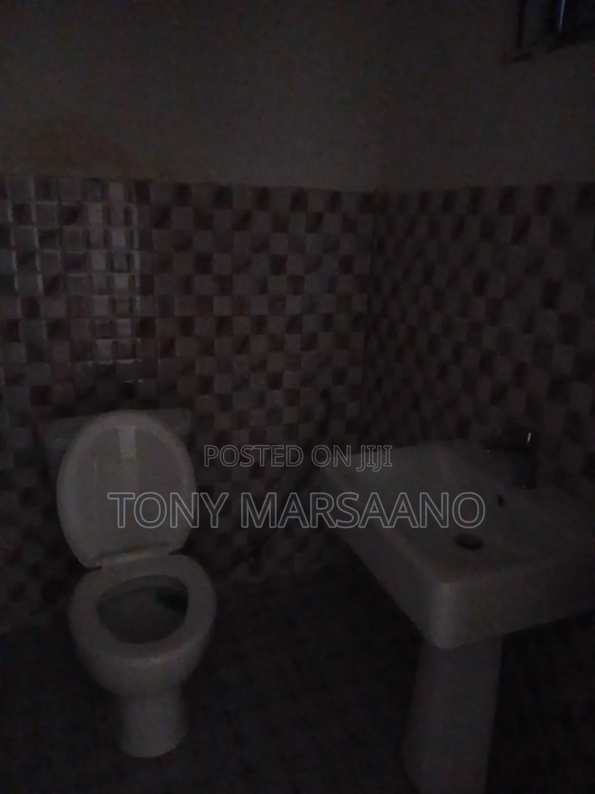 2bdrm Apartment in Haatso, Papao for rent