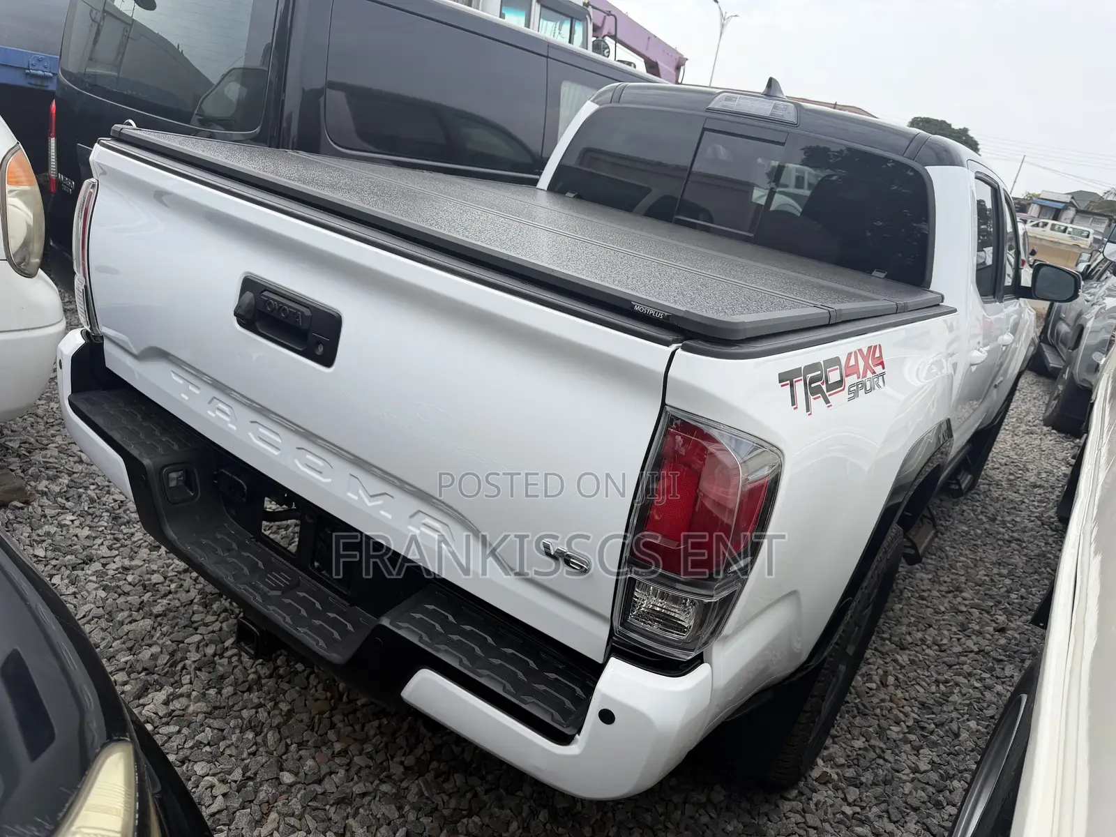 Toyota Tacoma Limited 2018 White