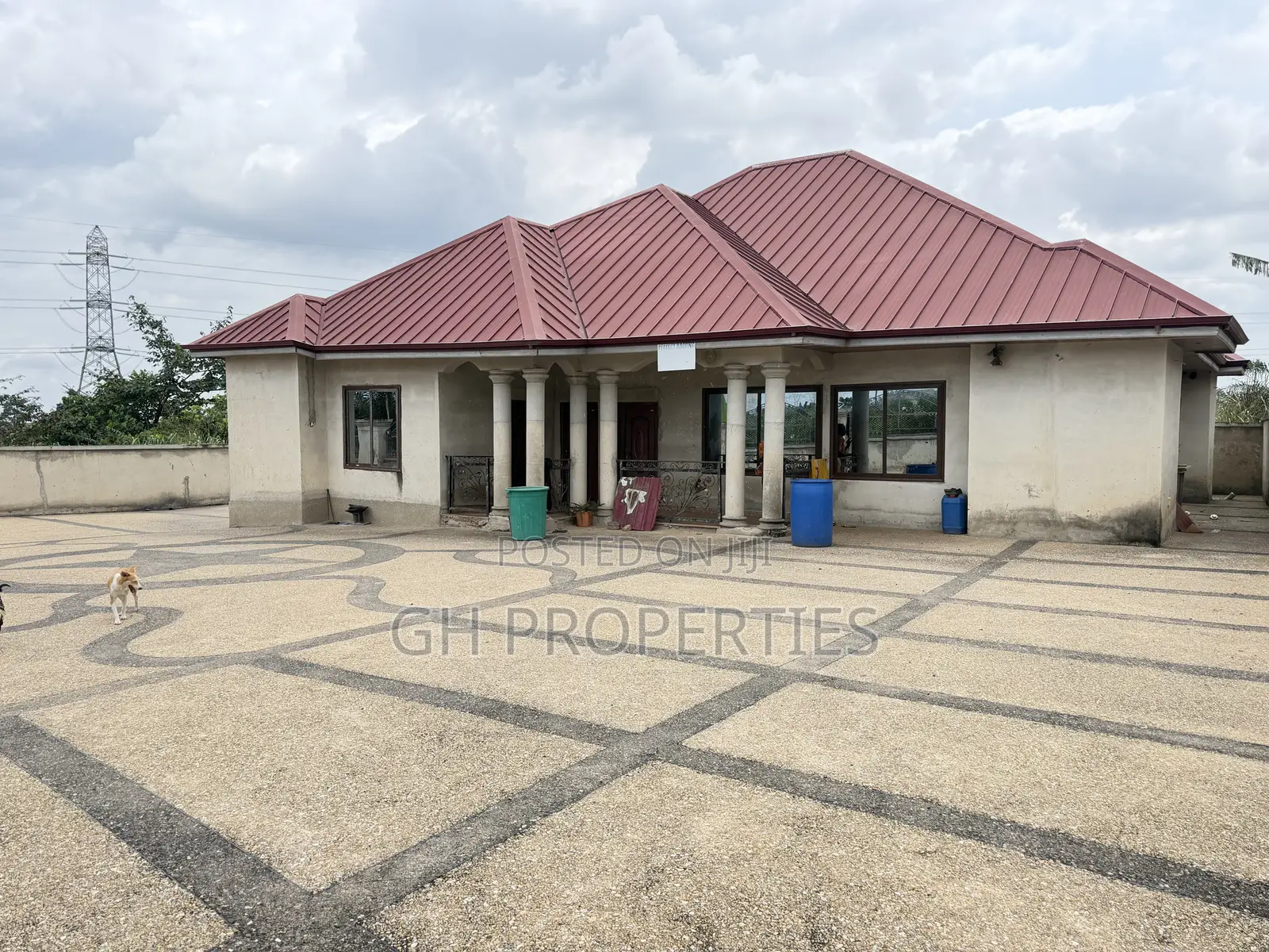 4bdrm House in Ejisu Kwamo, Kumasi Metropolitan for sale