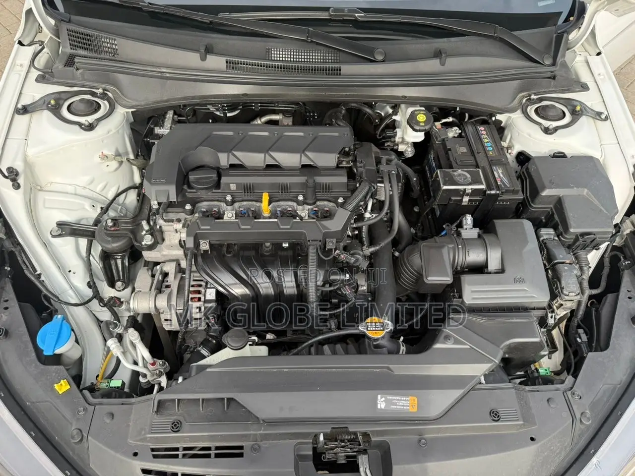 Hyundai Elantra SE 2023 White