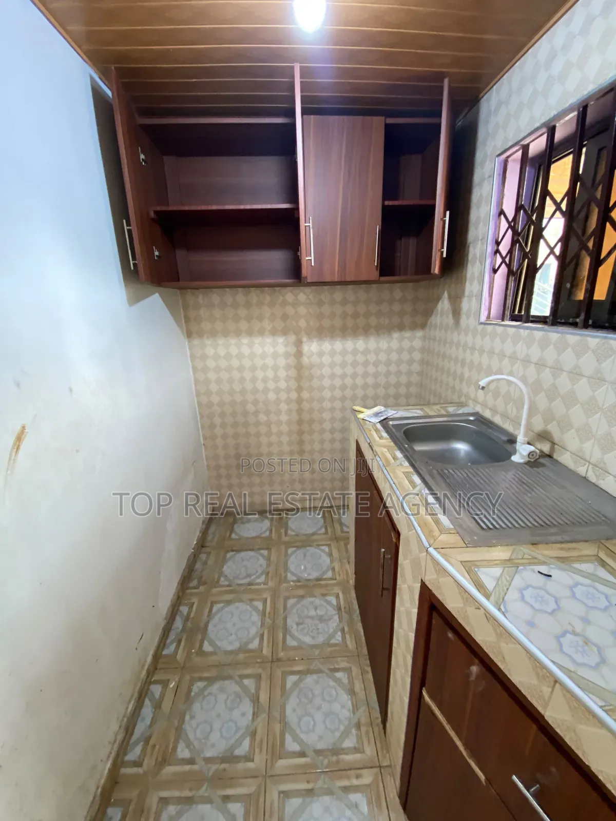 1bdrm Apartment in Pokuase Ablekuma for rent