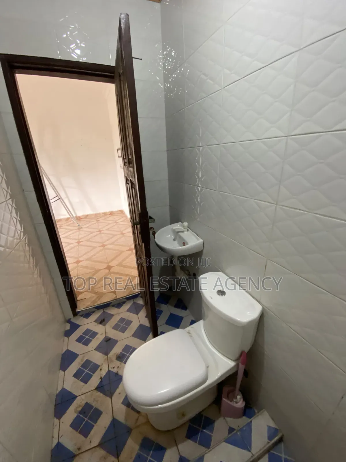1bdrm Apartment in Pokuase Ablekuma for rent
