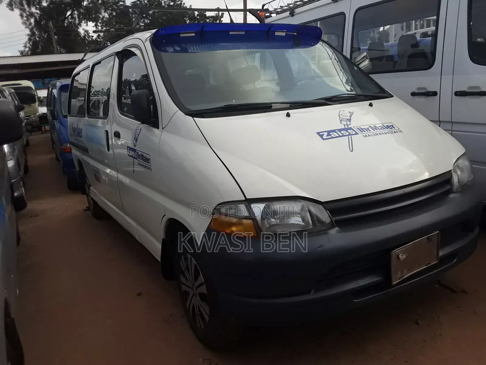 Toyota HiAce 2008 Grey