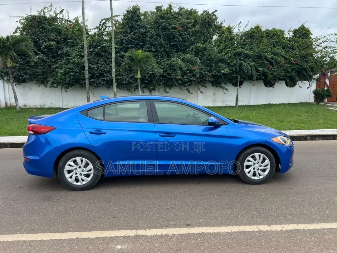 Hyundai Elantra Sport Sedan FWD (1.6L 4cyl 6M) 2017 Blue