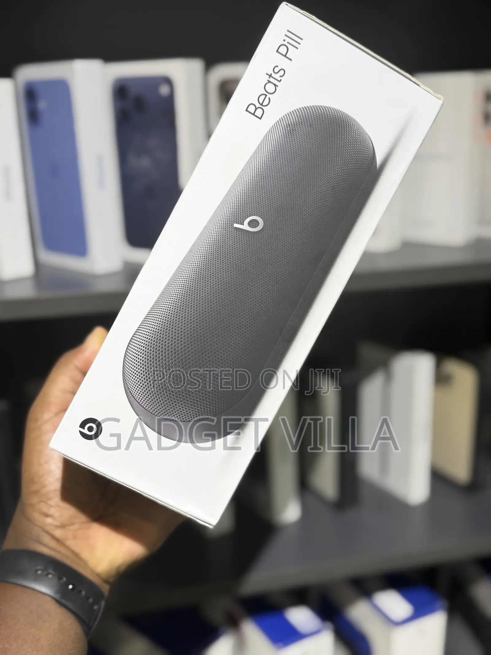 Beats Pill