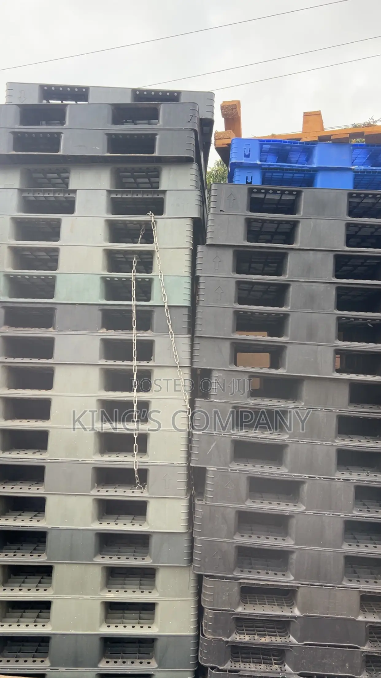 King’s Plastic Durable Pallet
