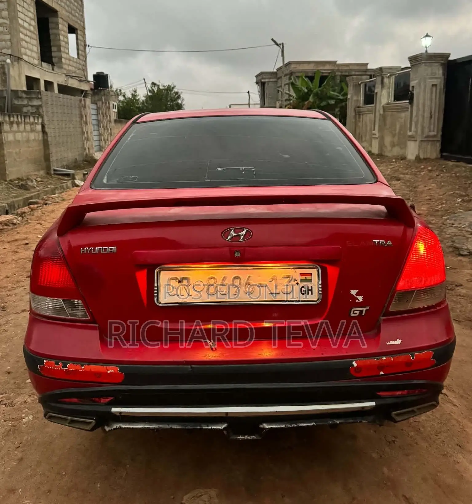 Hyundai Elantra GT 2004 Red