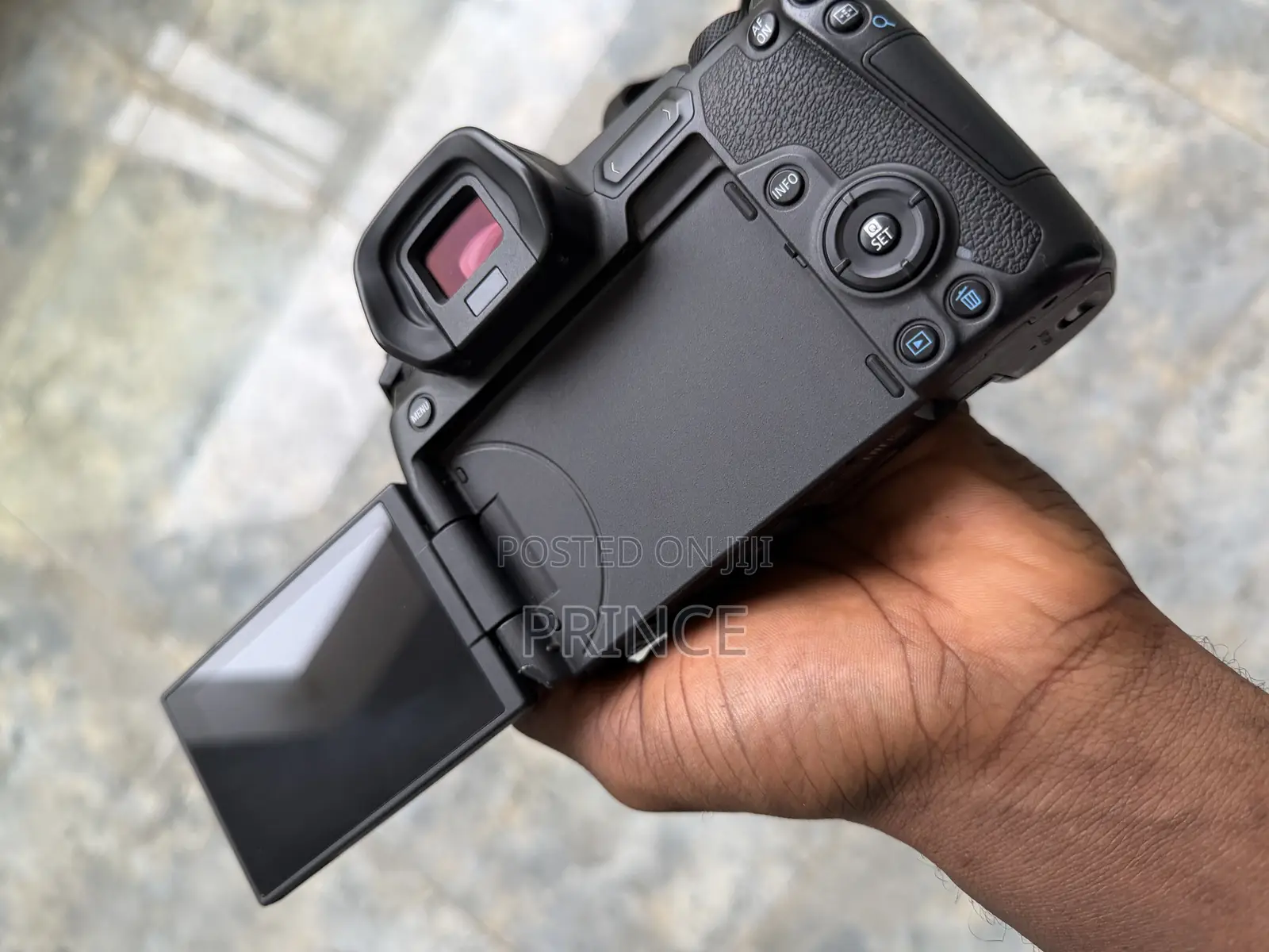 Canon EOS R Body Only (95% Foreign Used)