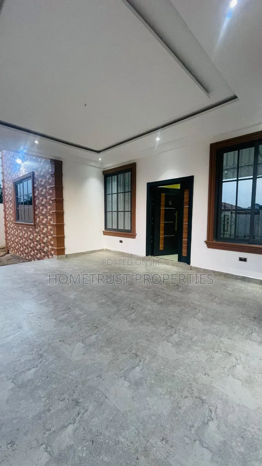 4bdrm House in Amasaman Dobro for sale
