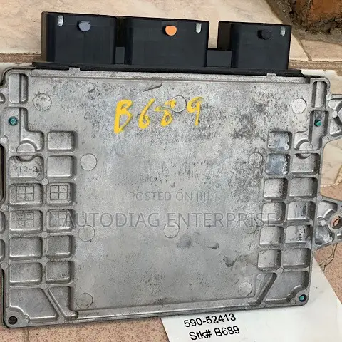 Nissan Sentra Engine Control Module, Mec950-190