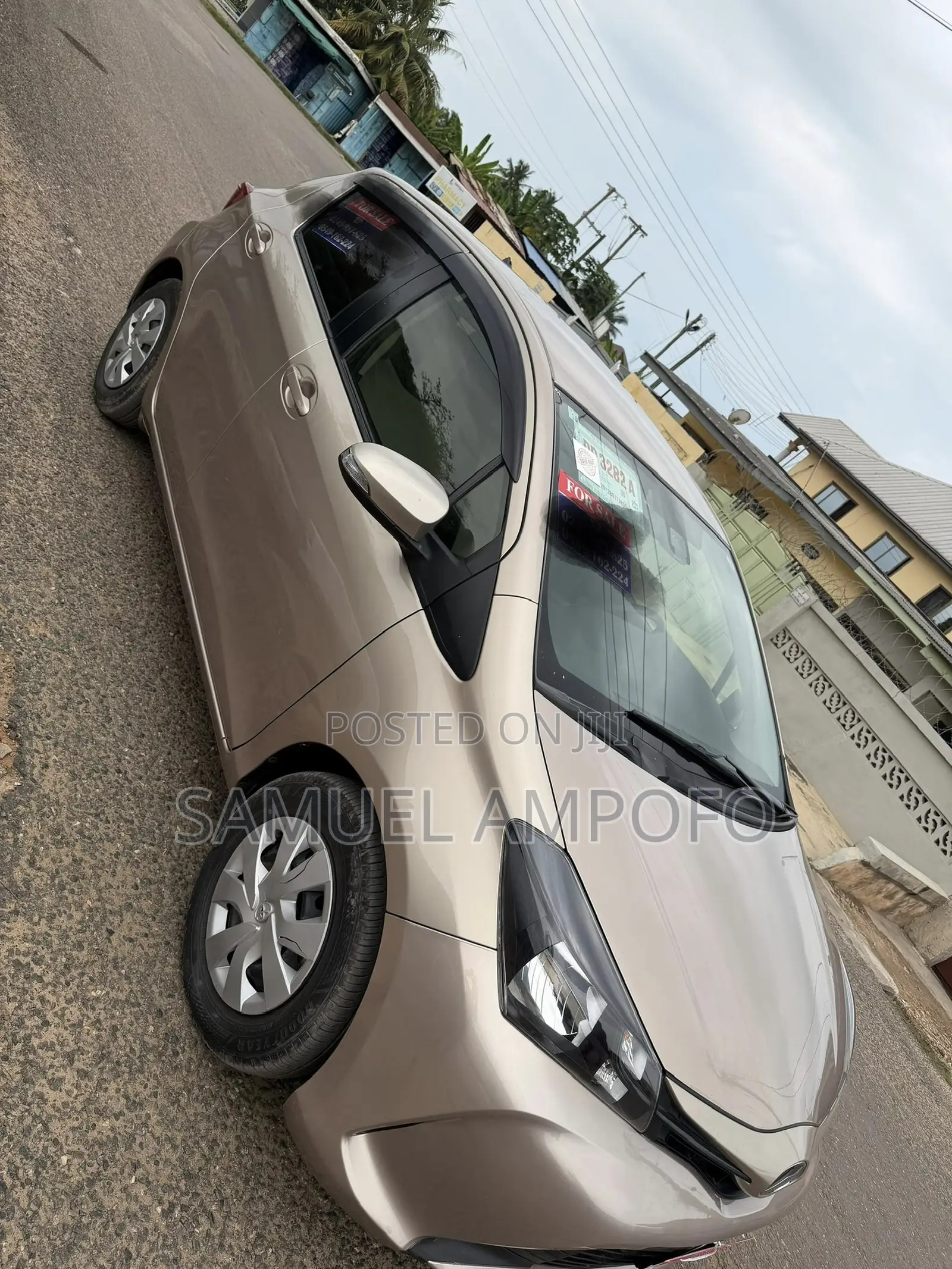 Toyota Vitz 1.3 FWD 5dr 2016 Brown