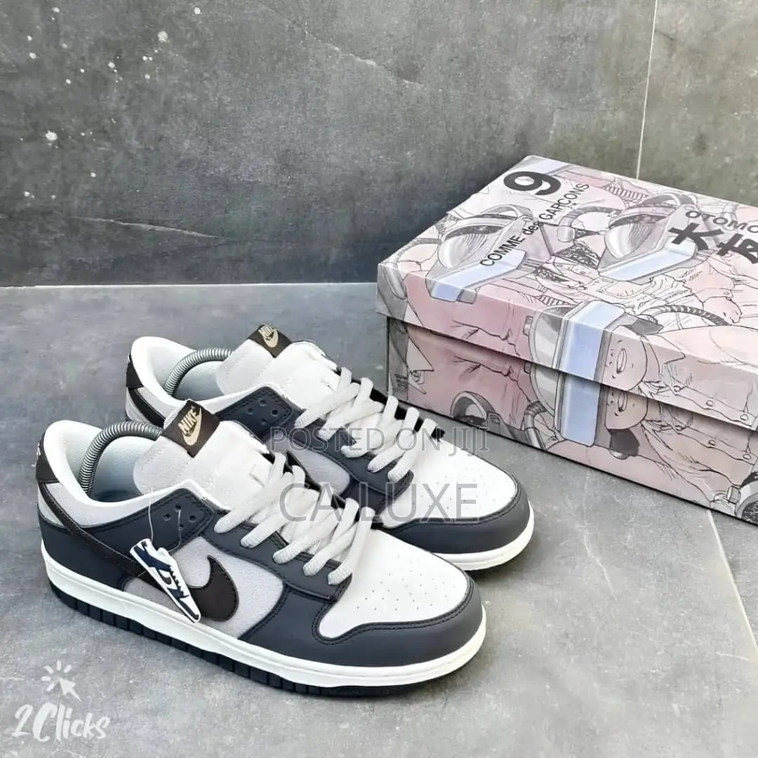 Nike SB Dunk Low X Unisex Sneakers