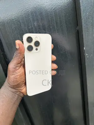 Apple iPhone 16 Pro Max 256 GB Gold