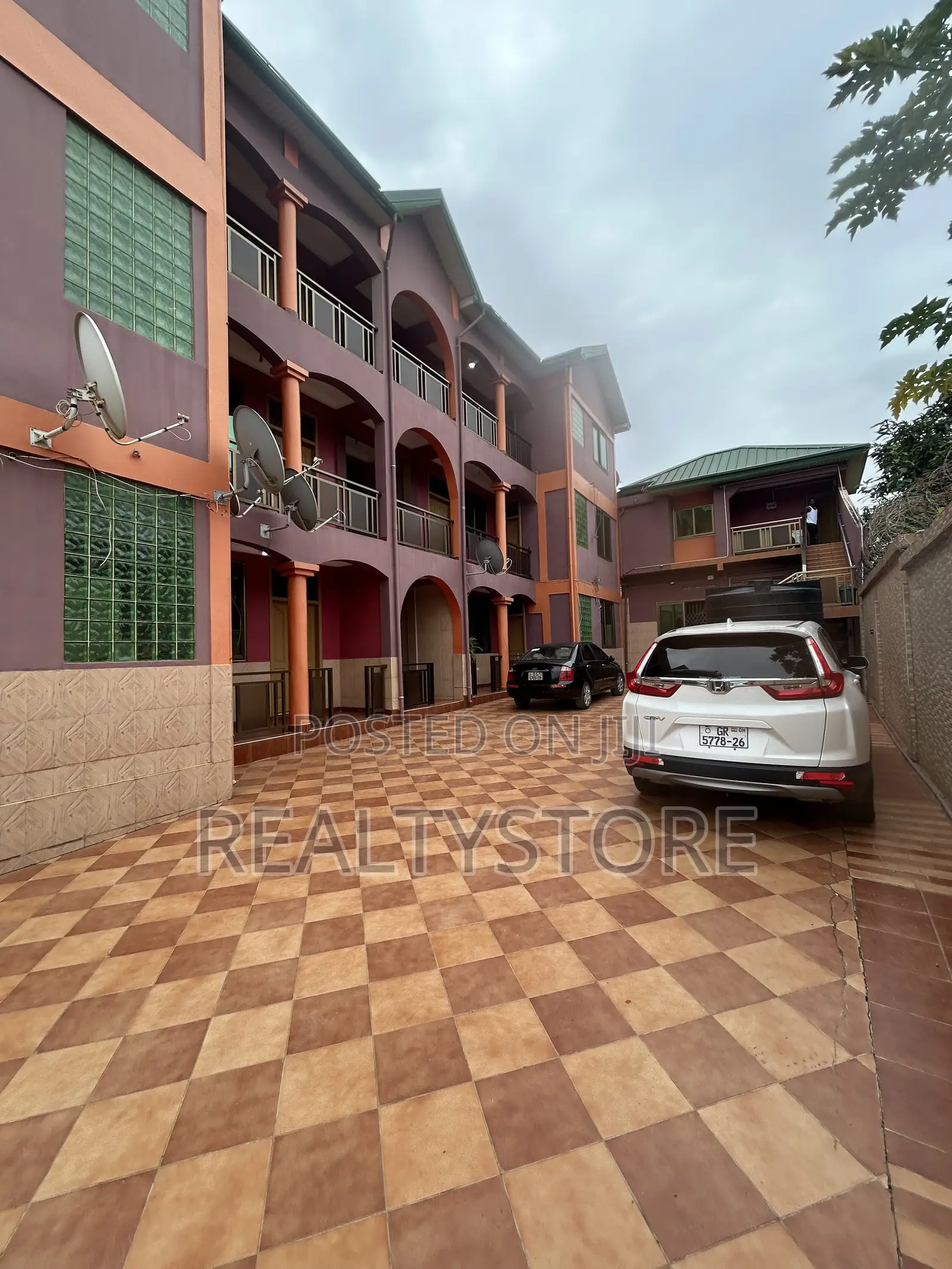 2bdrm Apartment in Atomic Down, Accra Metropolitan for rent
