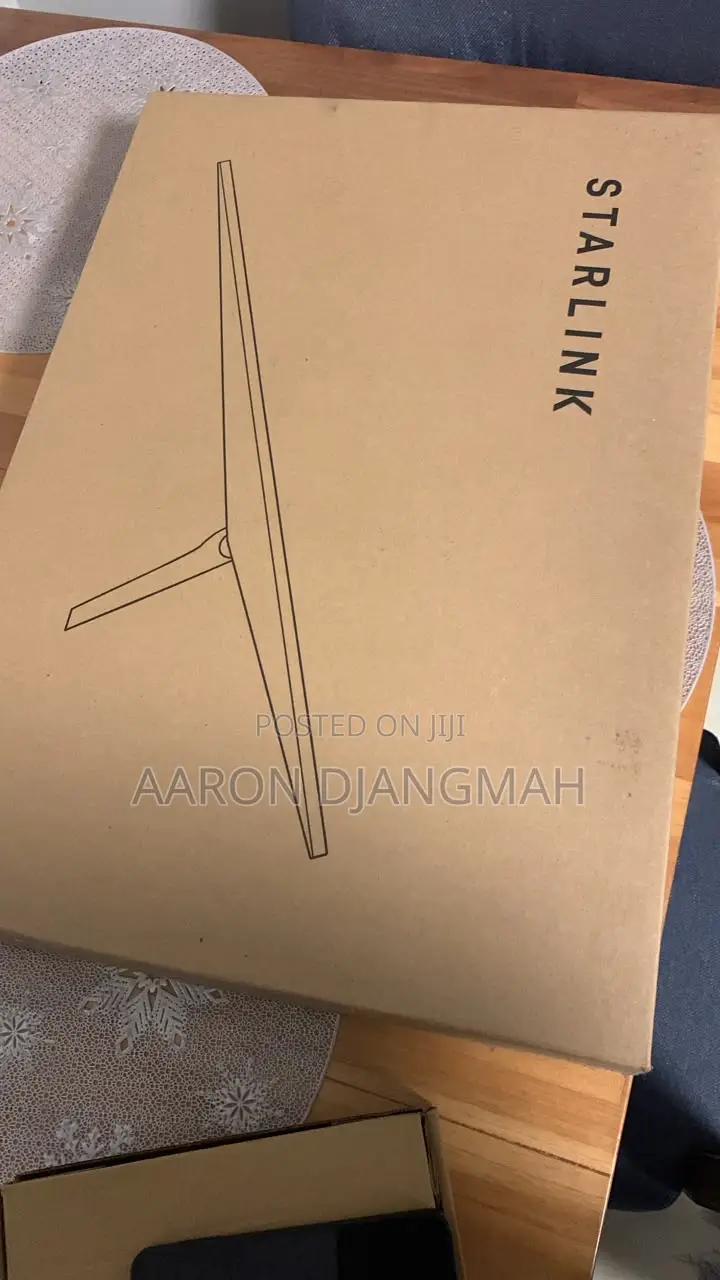 Starlink Standard Gen 4 (V4) Satellite Internet Kit