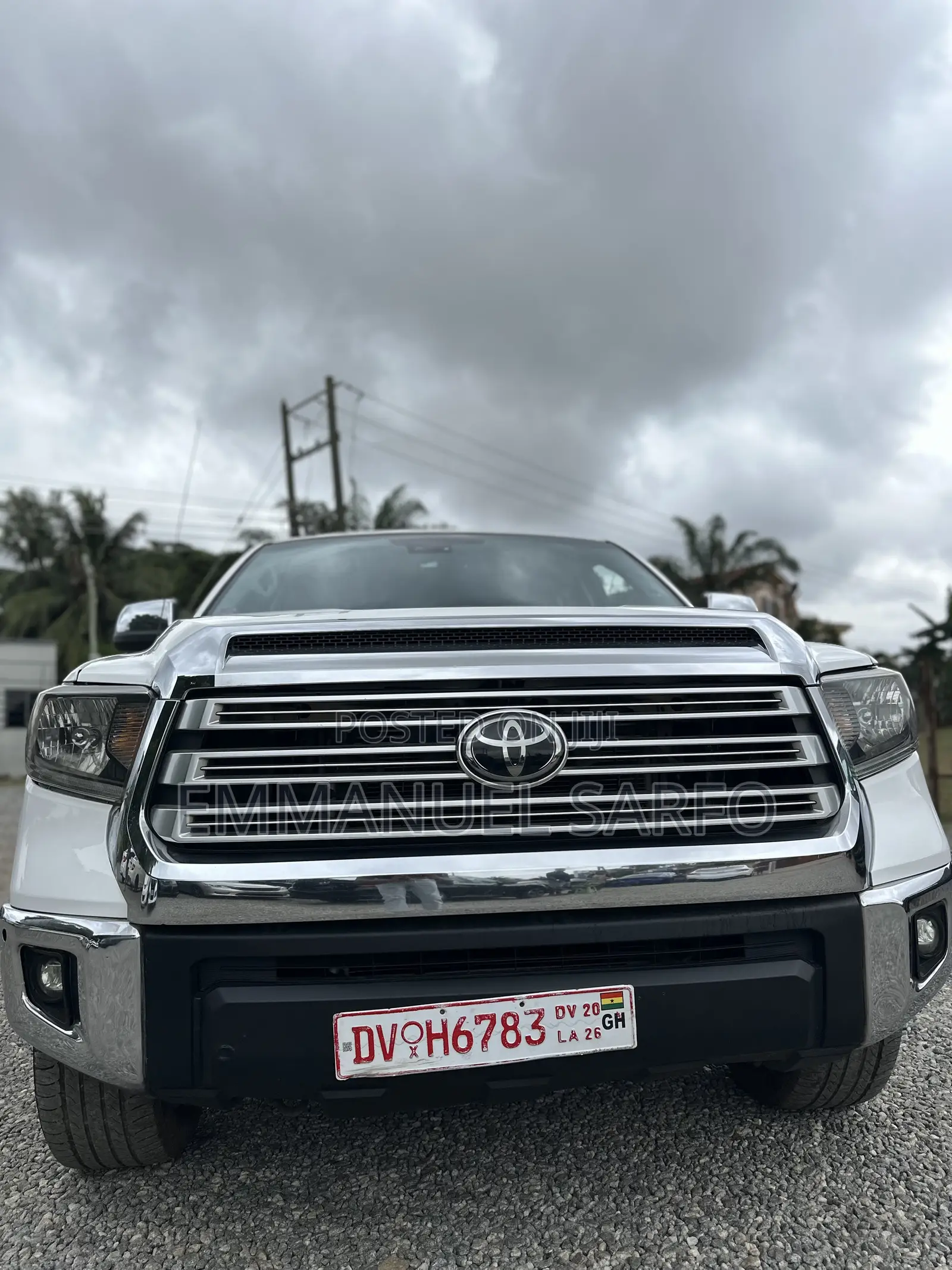 Toyota Tundra Limited 5.7L V8 4x2 Double Cab 6.6 ft. box 145.7 in. WB