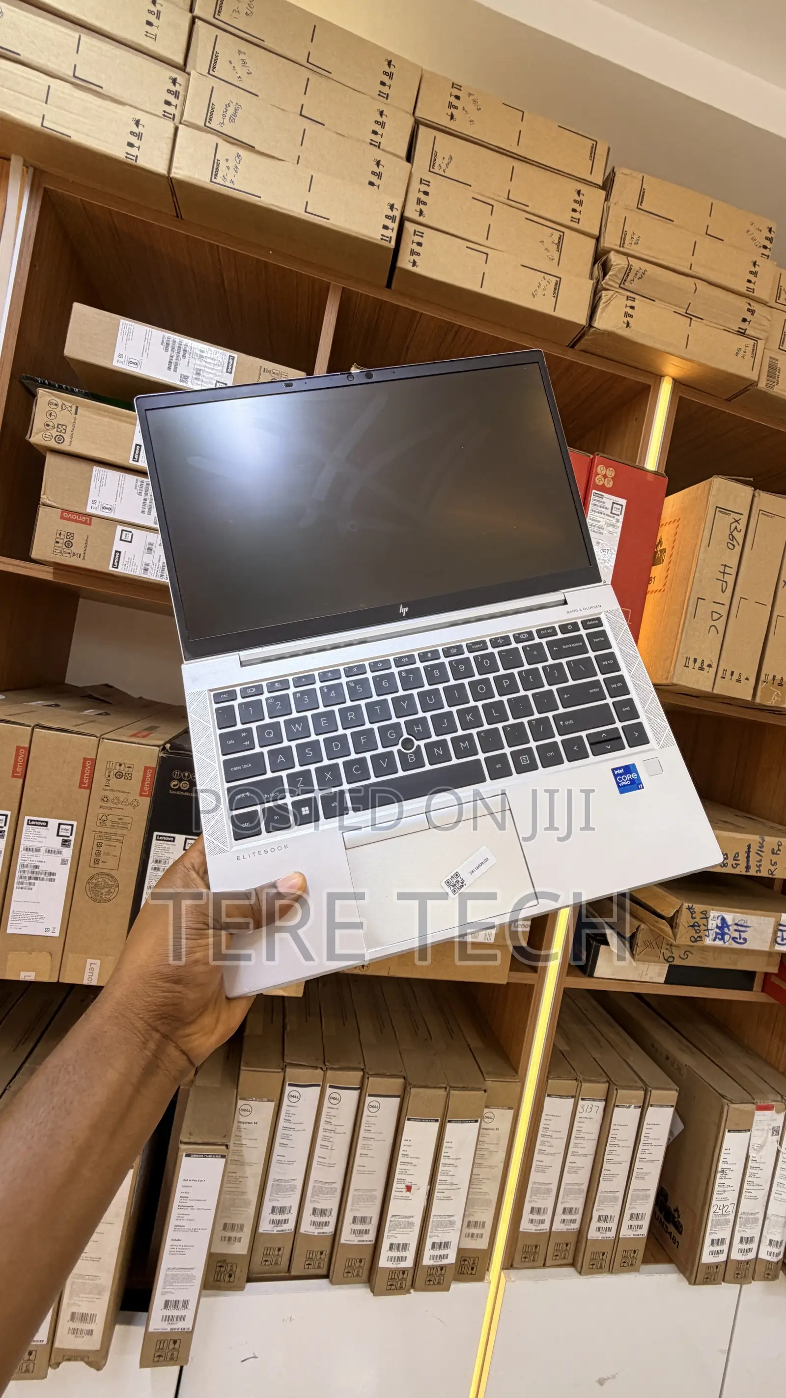 New Laptop HP EliteBook 840 G8 16GB Intel Core i7 SSD 512GB