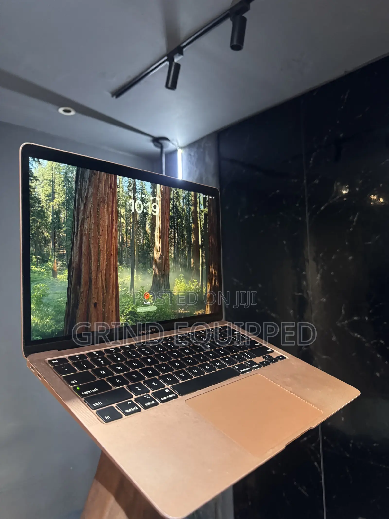 Laptop Apple MacBook Air 8GB Intel Core i3 SSD 256GB