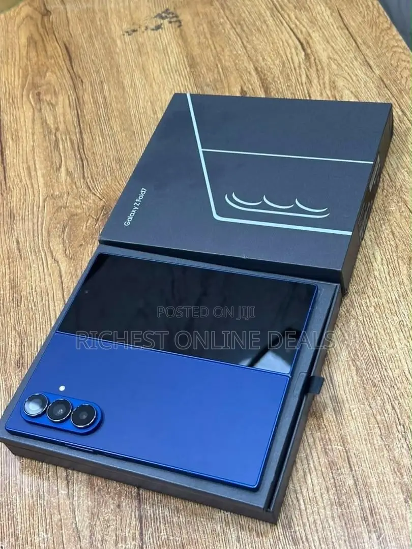 New Samsung Galaxy Z Fold7 256 GB Blue