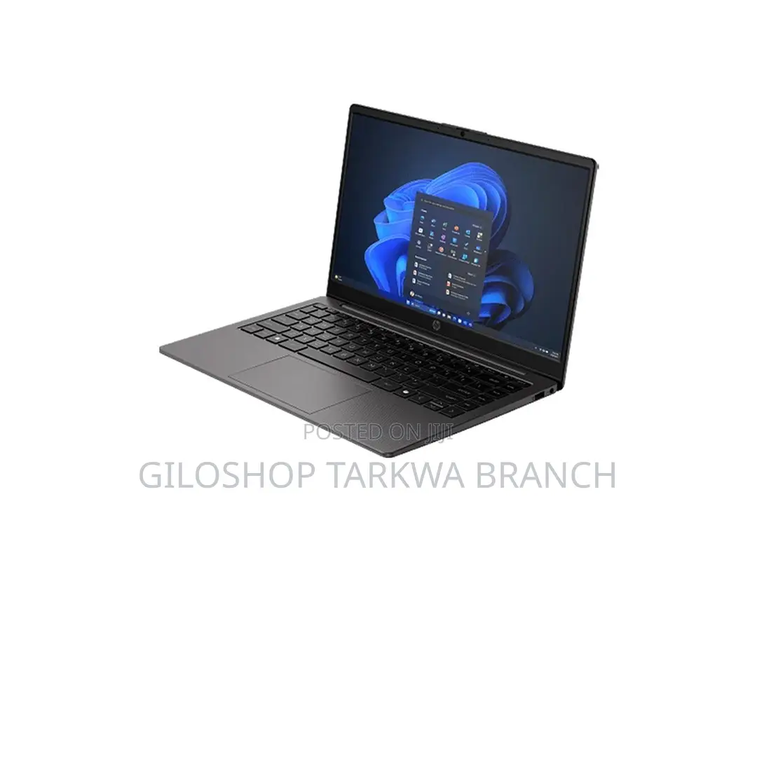 New Laptop HP 240 8GB Intel Core 3 SSD 512GB