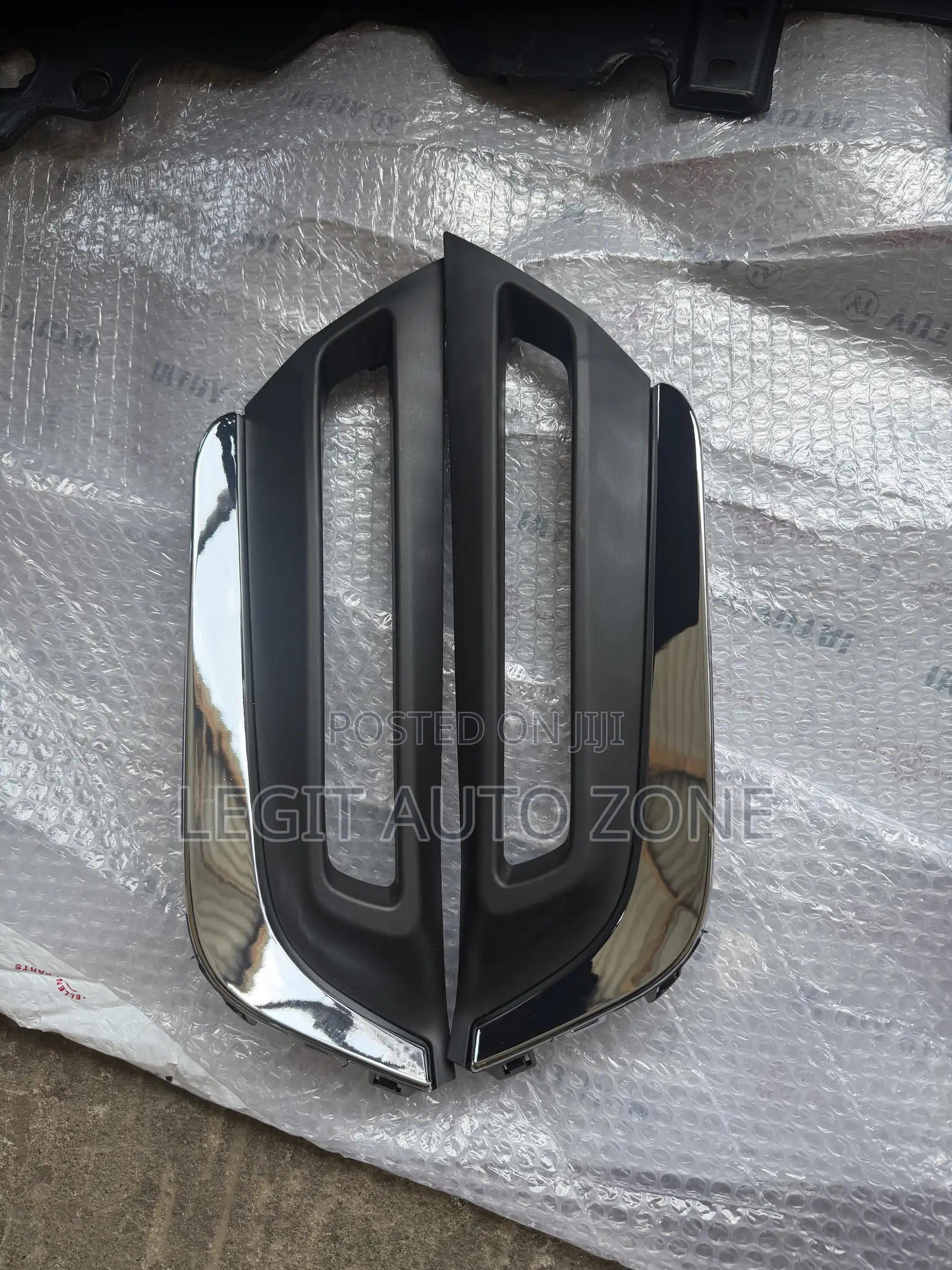 Honda CRV 2019,2018,2017, Fog Light Cover Available