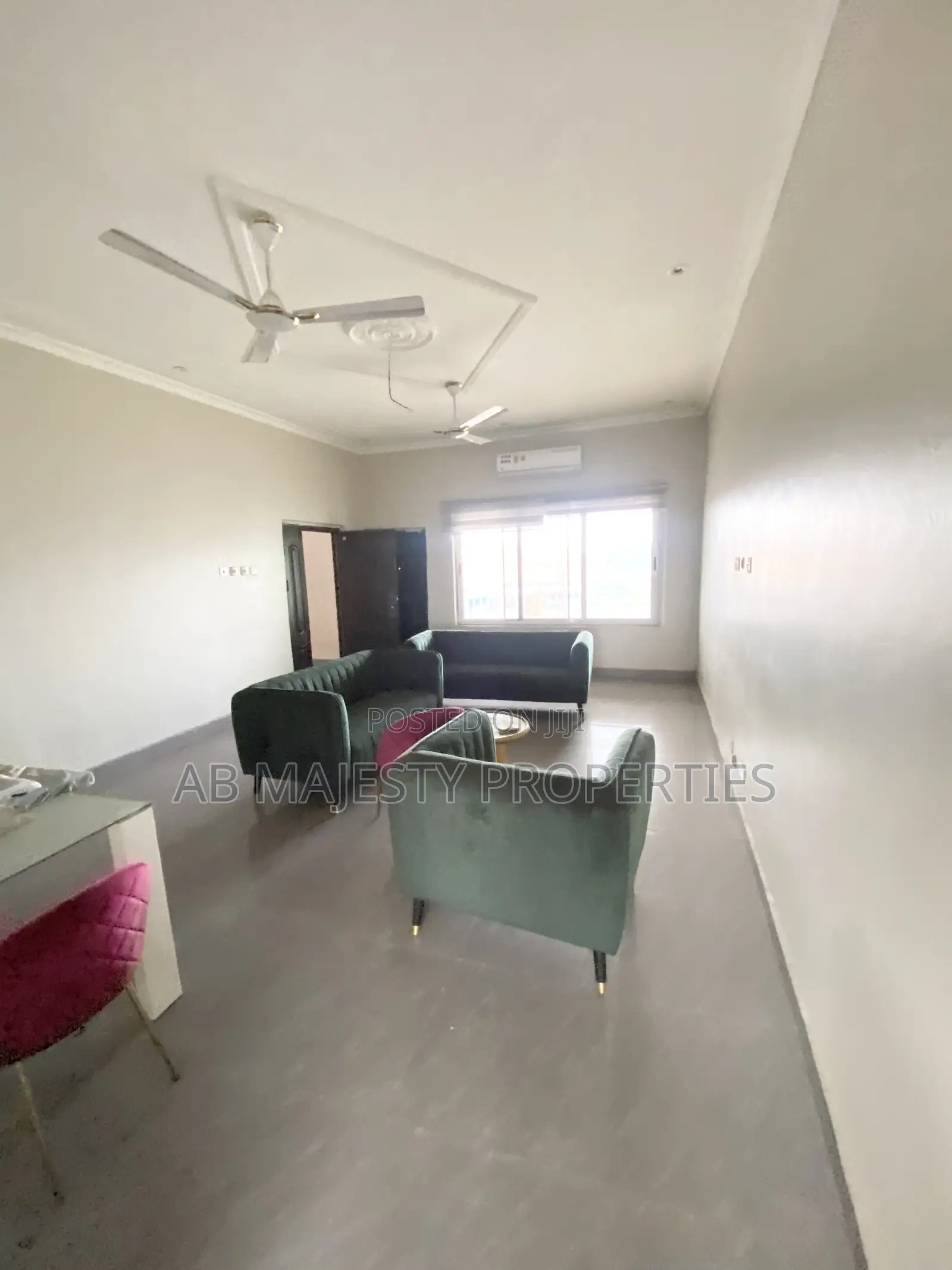 3bdrm Apartment in Ab Majesty, Baatsona Total for rent