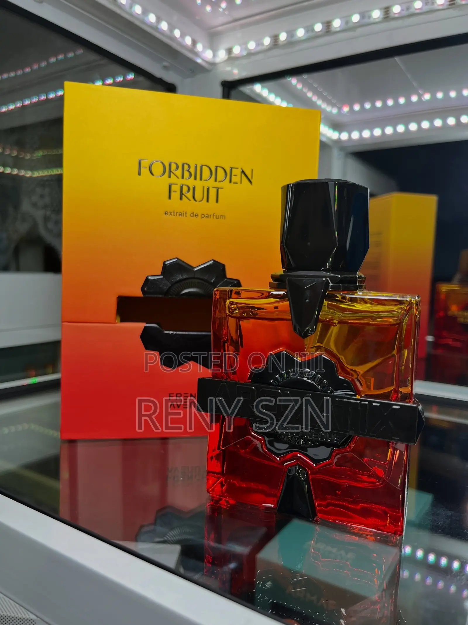 Forbidden Fruit Aromatix X French Avenue