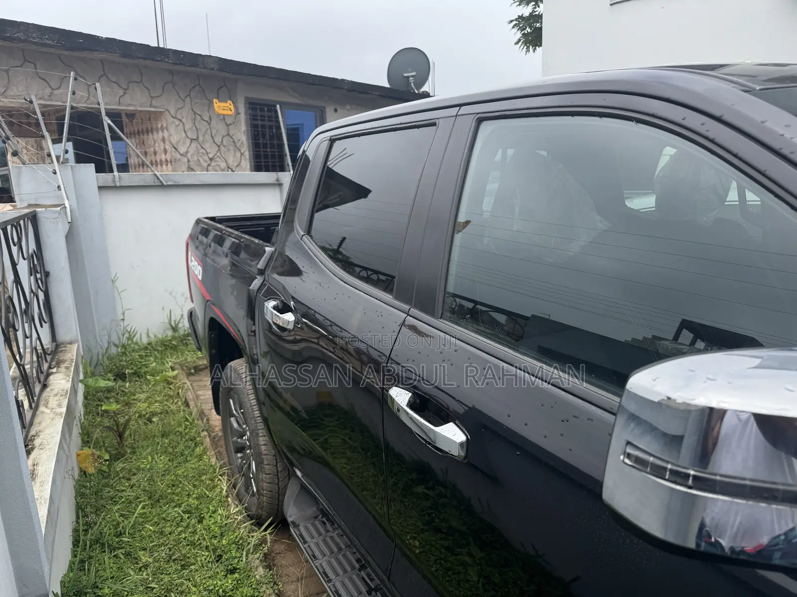 New Mitsubishi L200 2024 Black