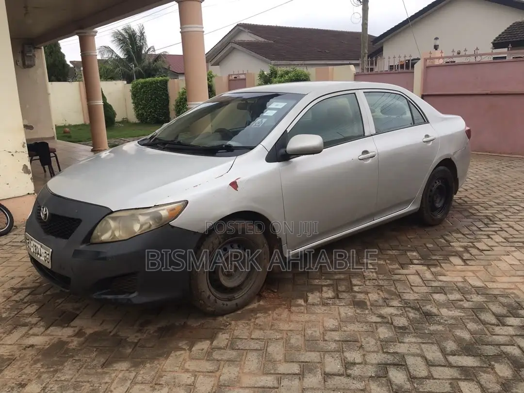 Toyota Corolla LE 4dr Sedan (1.8L 4 cyl 4A) 2009 Silver