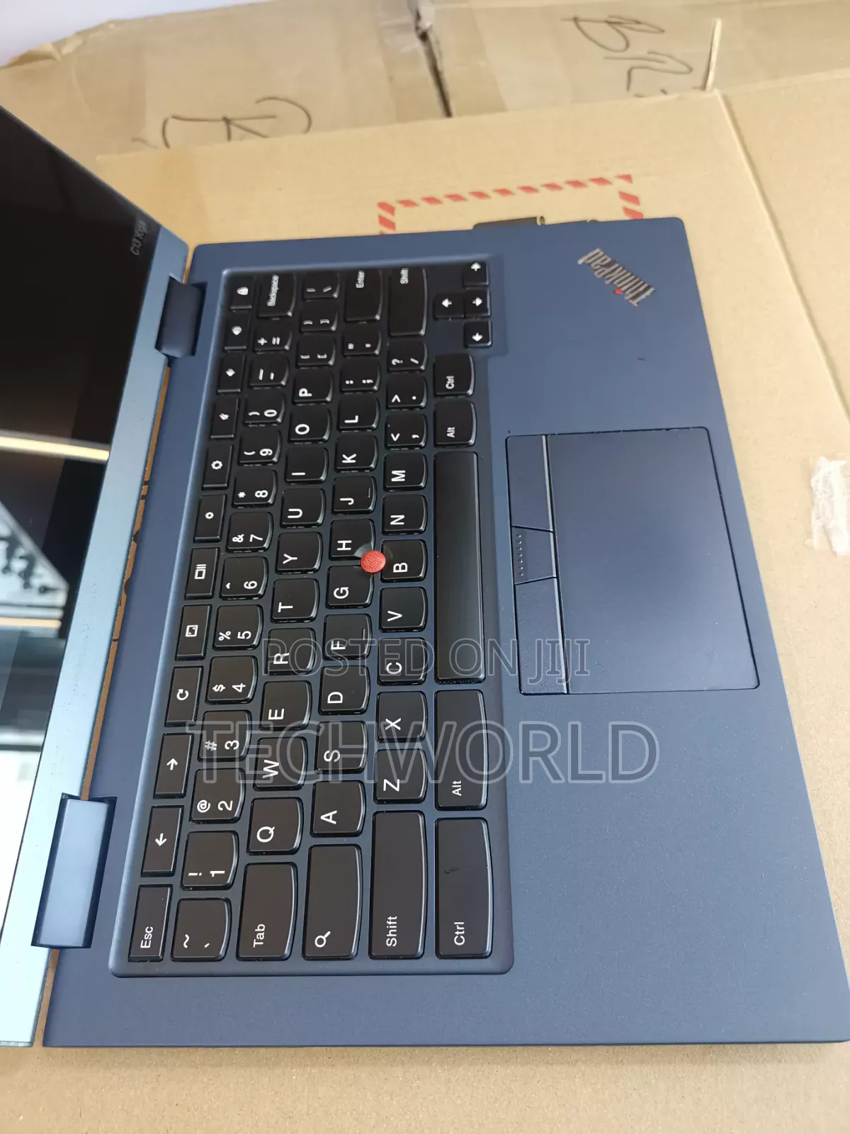 New Laptop Lenovo Chromebook C330 8GB AMD Ryzen SSD 128GB