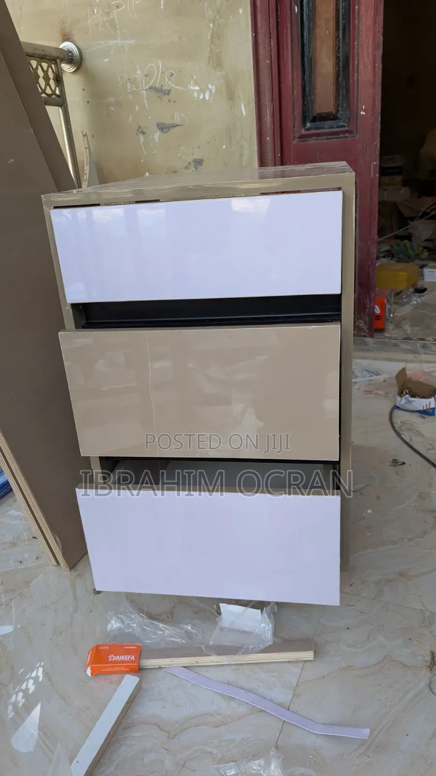 Ultramodern Office Drawer