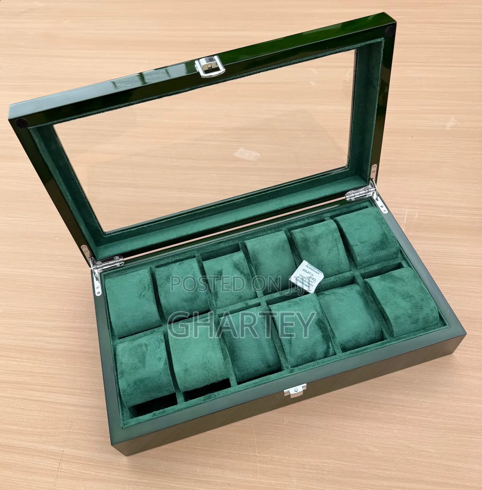 Luxury 12-Slot Watch Display Storage Box