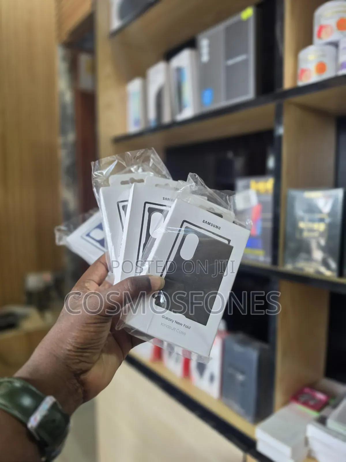 Fold 8 Original Case