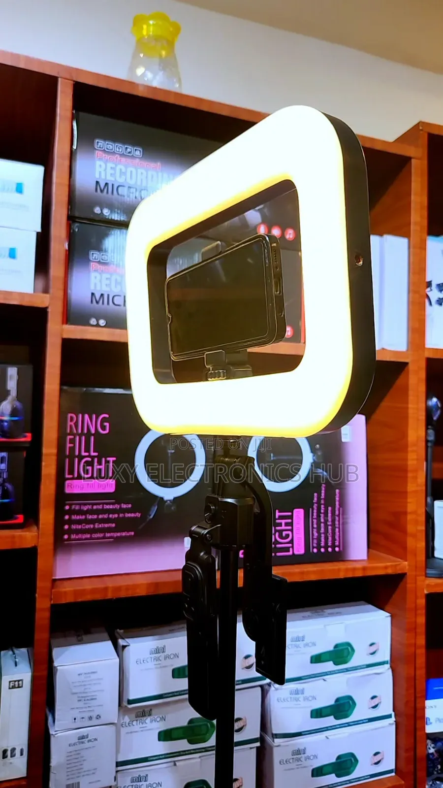 C17 AI Tripod/ Quadrapod + Ym200 Rectangle LED Fill Light