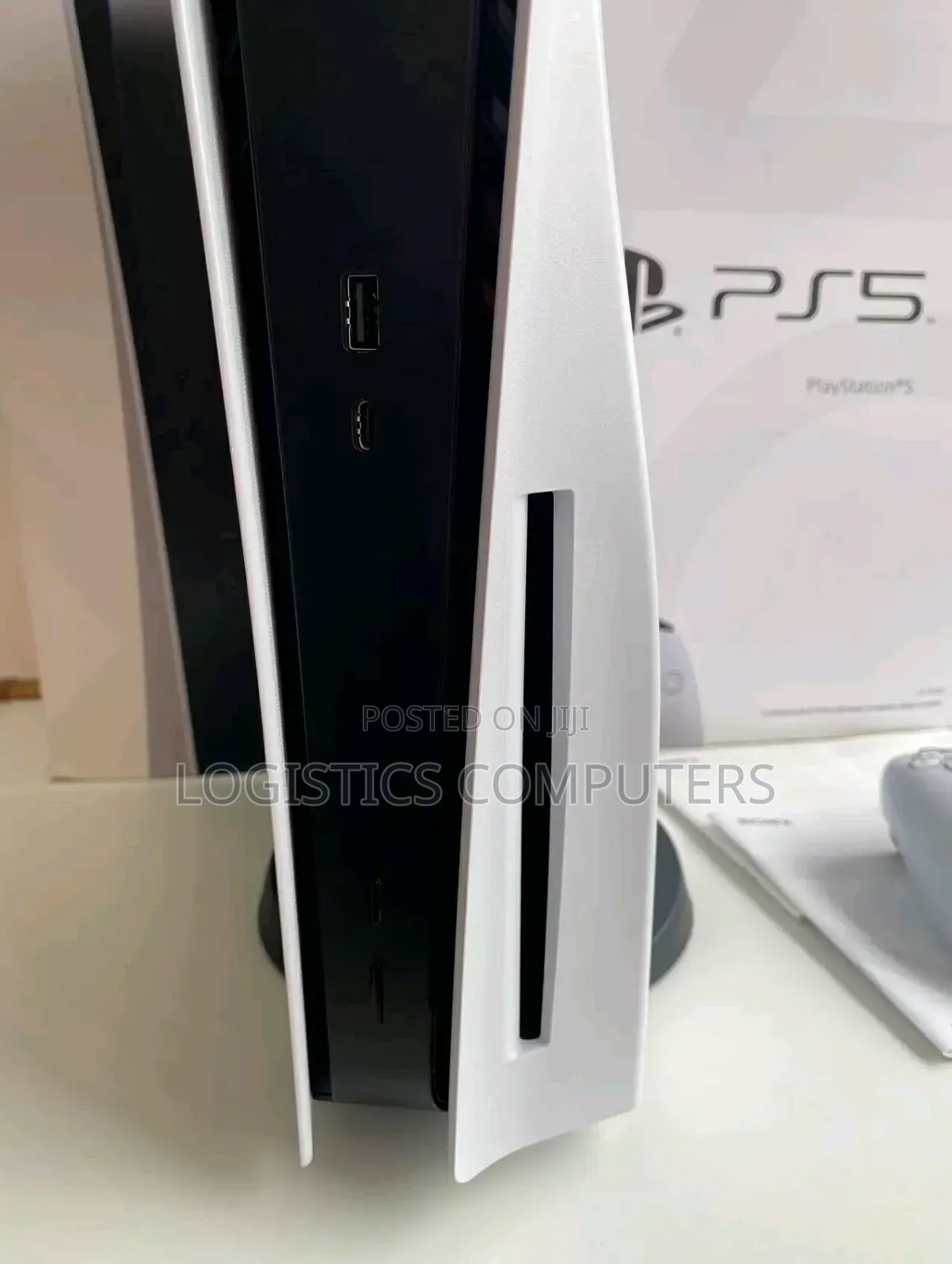 Play Station 5 With 8games
