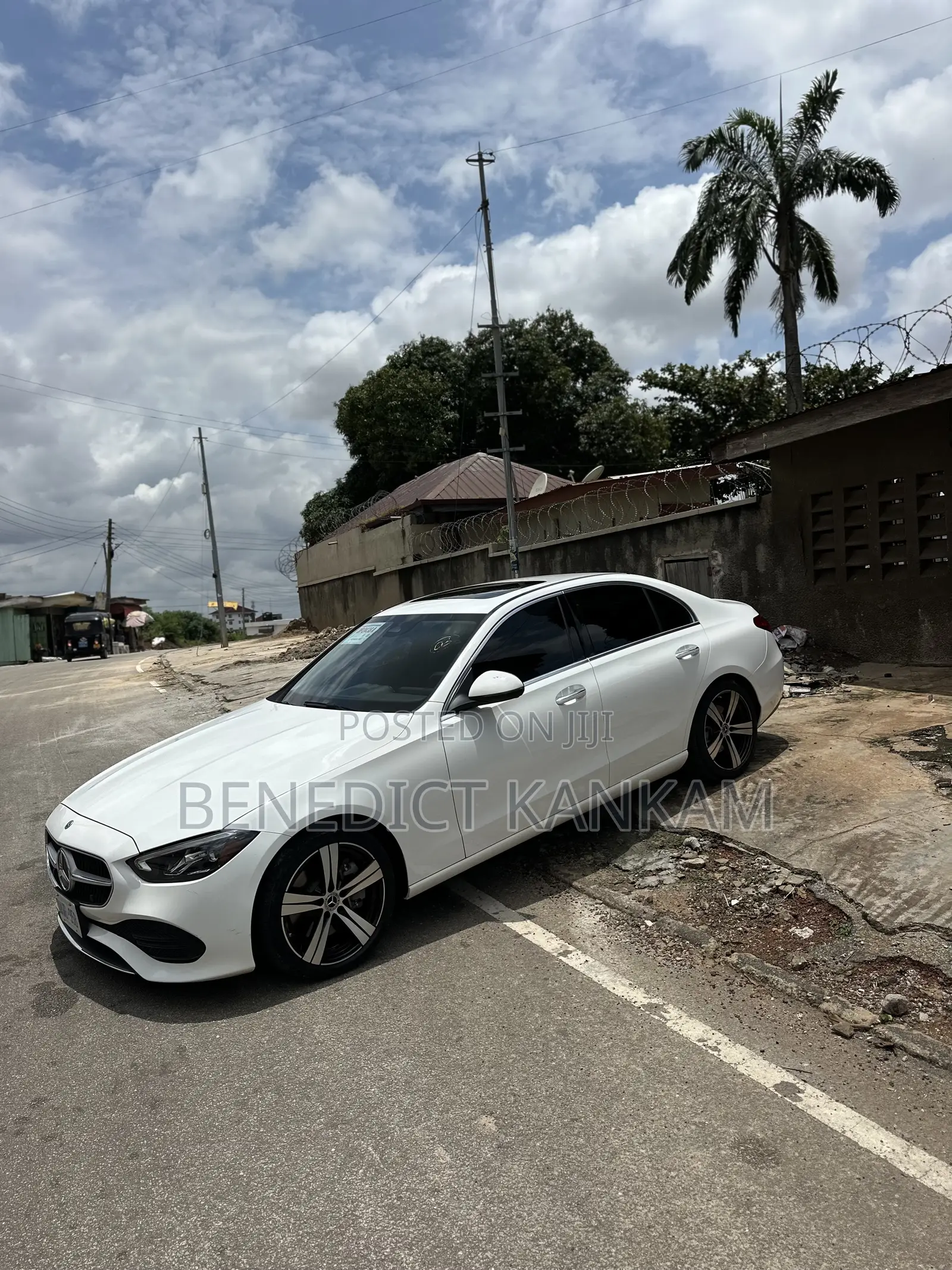 Mercedes-Benz C300 2022 White