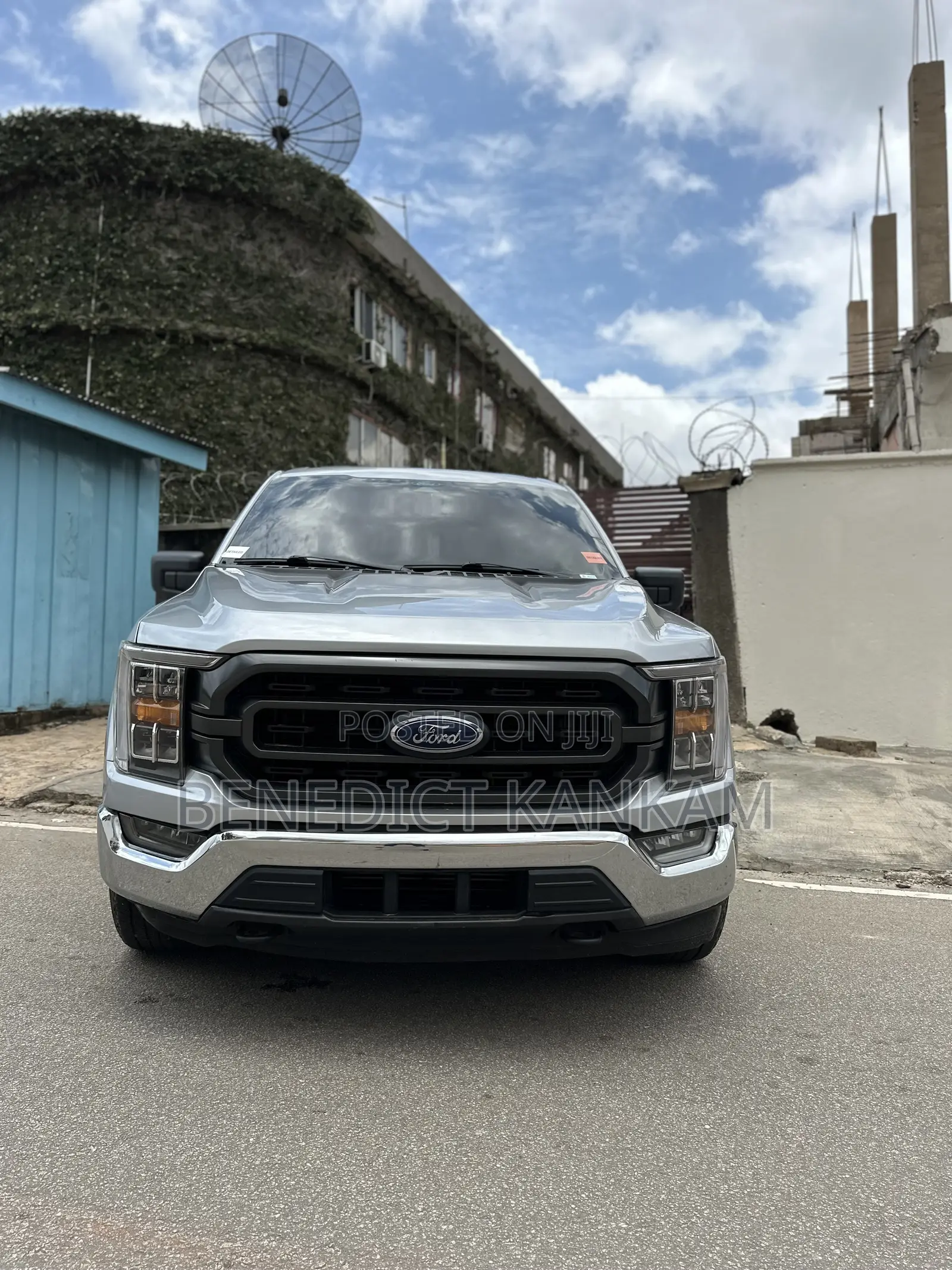 Ford F-150 XLT 2023 Silver