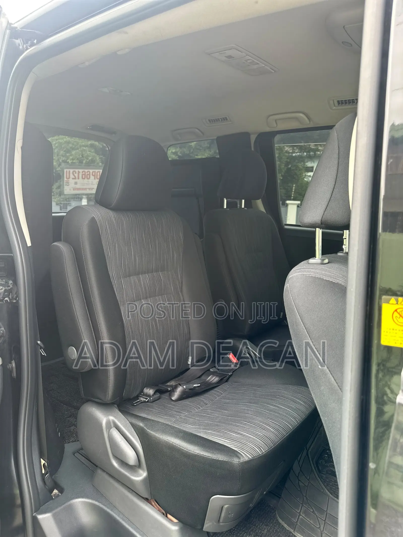 Toyota Voxy 2011 Black
