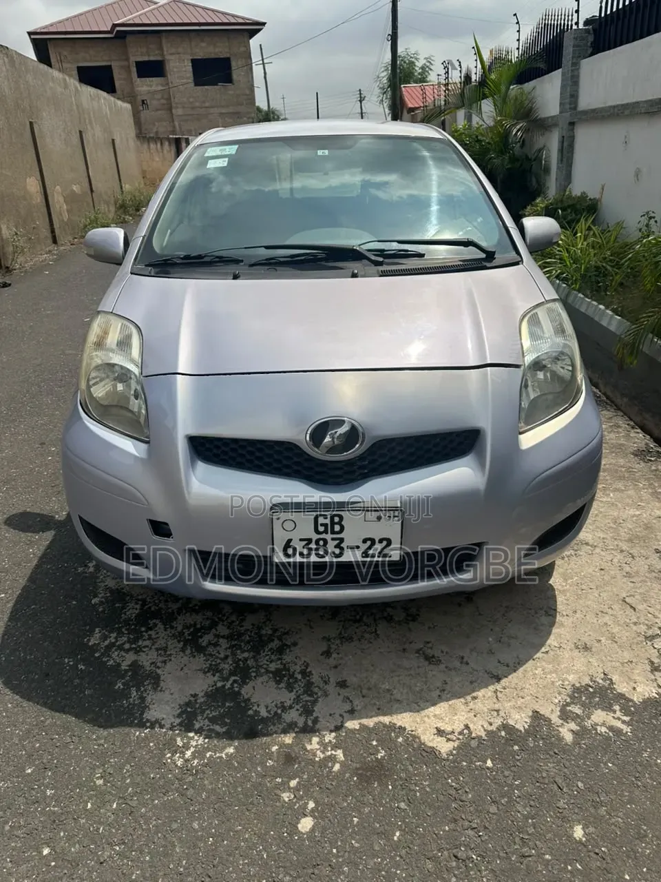 Toyota Vitz 2010 Purple
