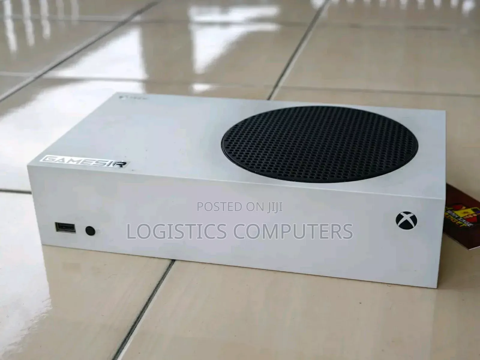Xbox Series S No Games and Pad