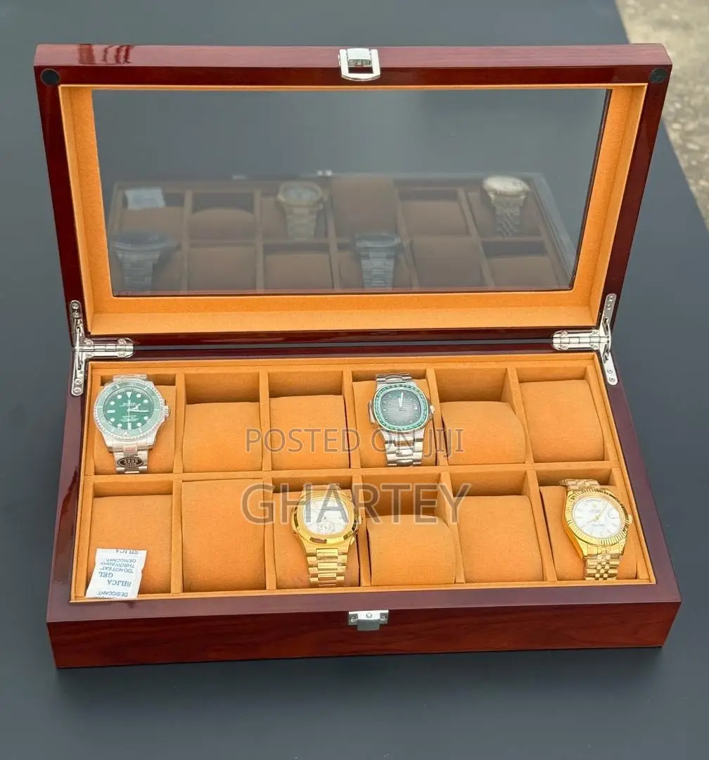 Woden Glass Lid Watches Organizer- Brown