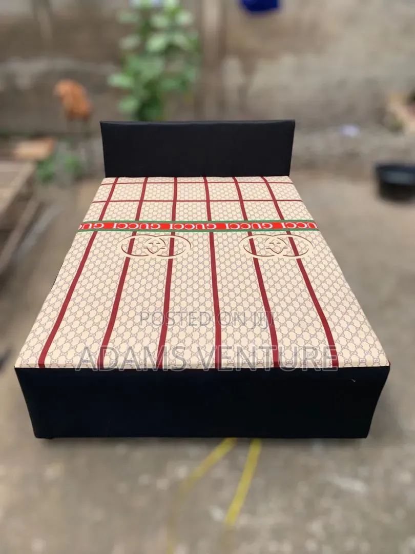 Double Inbuil Beds for Affordable Price